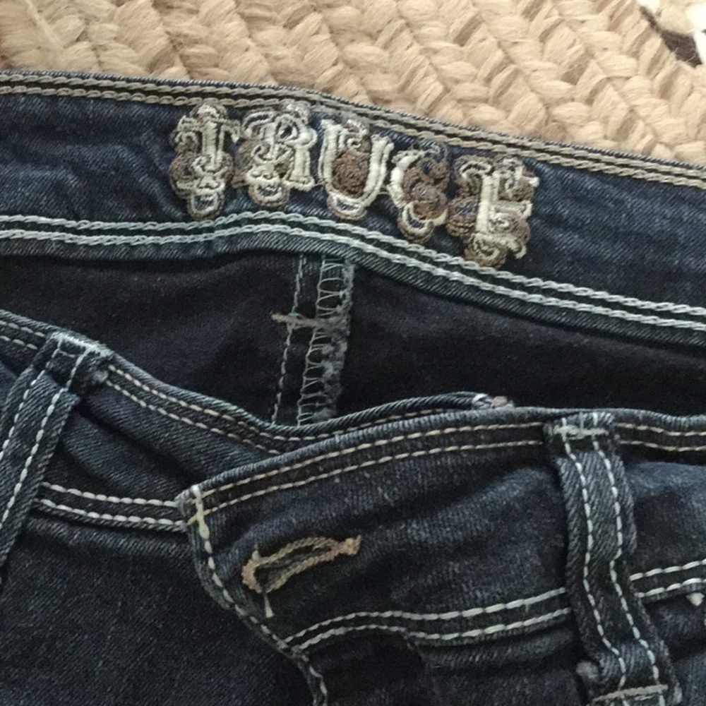 Truce denim jean shorts - Picture 5 of 5